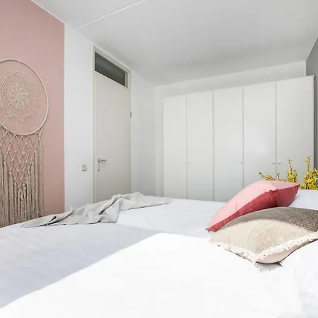 Apartment Seaside Elegant With Terrace Julianadorp